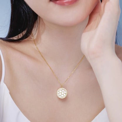 JAC Silver Dreamy Jewellery S925 Silver Rhodium 18K Gold Plated Link Chain Circle White Shell Hive Texture Pendant Necklace for Women