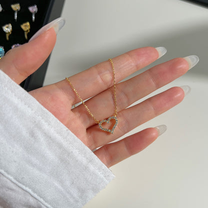 18K Gold Plated Heart Pendant Necklace with 5A Zircon Stones – Elegant Love Charm