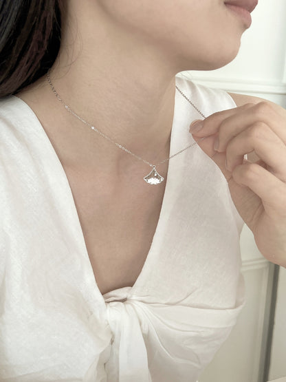 Jac Silver 925 Sterling Silver Textured Fan Pendant Necklace