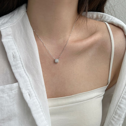 Jac Silver 925 Silver Elegant Cushion Halo Pendant Necklace with 0.5 Carat Round 5A Zircon