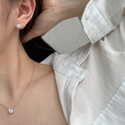 Jac Silver 925 Silver Elegant Cushion Halo Pendant Necklace with 0.5 Carat Round 5A Zircon